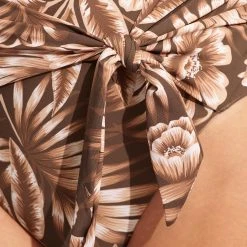 Seafolly Ladies Island In The Sun DD Bandeau One Piece - Tiramisu 11 Seafolly Ladies Island In The Sun DD Bandeau One Piece - Tiramisu -Seafolly shop 11018DD946 Tiramisu 5