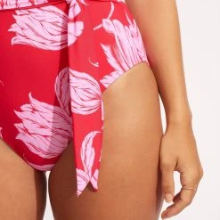 Seafolly Ladies Fleur De Bloom V Neck One Piece - Chilli Red -Seafolly shop 11075 983 Chilli 20Red 8