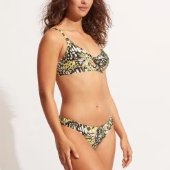 Seafolly Ladies Take Flight Twist Front Bralette - Wild Lime 9 Seafolly Ladies Take Flight Twist Front Bralette - Wild Lime -Seafolly shop 31337 914 Wild 20Lime 5