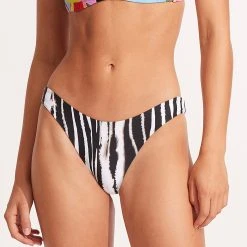 Seafolly Ladies Tropfest Reversible High Cut Pant - Aquamarine 18 Seafolly Ladies Tropfest Reversible High Cut Pant - Aquamarine -Seafolly shop 40305 978 Aquamarine 6