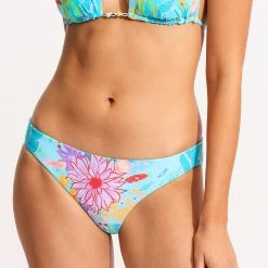 Seafolly Ladies Under The Sea Reversible Hipster Bikini Bottom - Blue Mist 9 Seafolly Ladies Under The Sea Reversible Hipster Bikini Bottom - Blue Mist -Seafolly shop 40426 061 Blue 20Mist 3