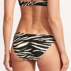 Seafolly Ladies Skin Deep Hipster Pant - Black 14 Seafolly Ladies Skin Deep Hipster Pant - Black -Seafolly shop 40473 940 Black 5