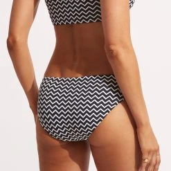 Seafolly Ladies Sienna Hipster Pant - True Navy 11 Seafolly Ladies Sienna Hipster Pant - True Navy -Seafolly shop 40473 976 True 20Navy 5