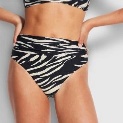 Seafolly Ladies Skin Deep Roll Top Rio - Black -Seafolly shop 40665 940 Black 3