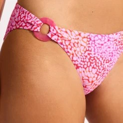 Seafolly Ladies Sea Skin Trim Side Hipster Bikini Bottom - Fuchsia Rose 11 Seafolly Ladies Sea Skin Trim Side Hipster Bikini Bottom - Fuchsia Rose -Seafolly shop 40667 064 FuchsiaRos 7