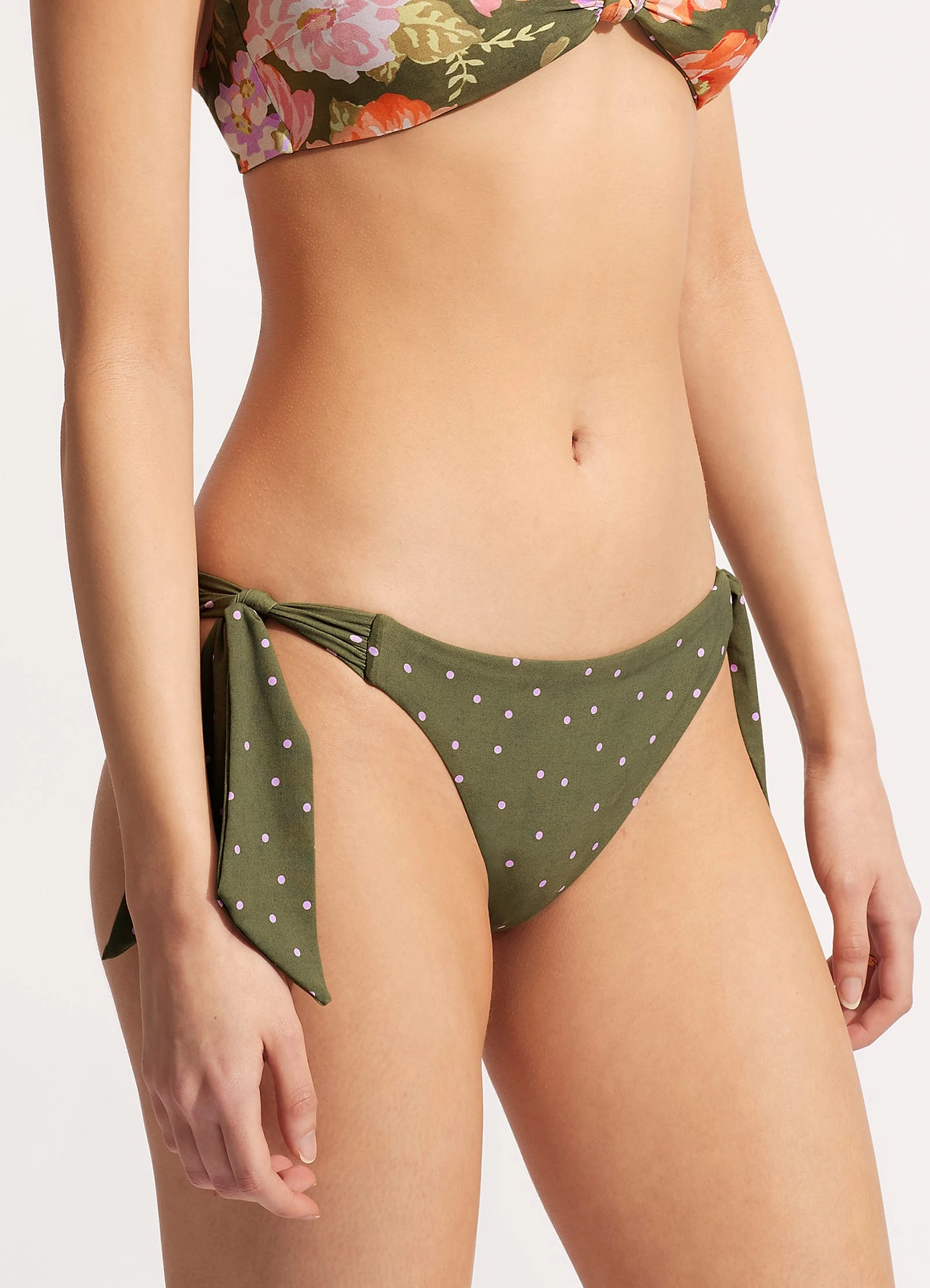 Seafolly Ladies Paradise Garden Hipster Tie Side - Avocado Spot 6 Seafolly Ladies Paradise Garden Hipster Tie Side - Avocado Spot - Image 4