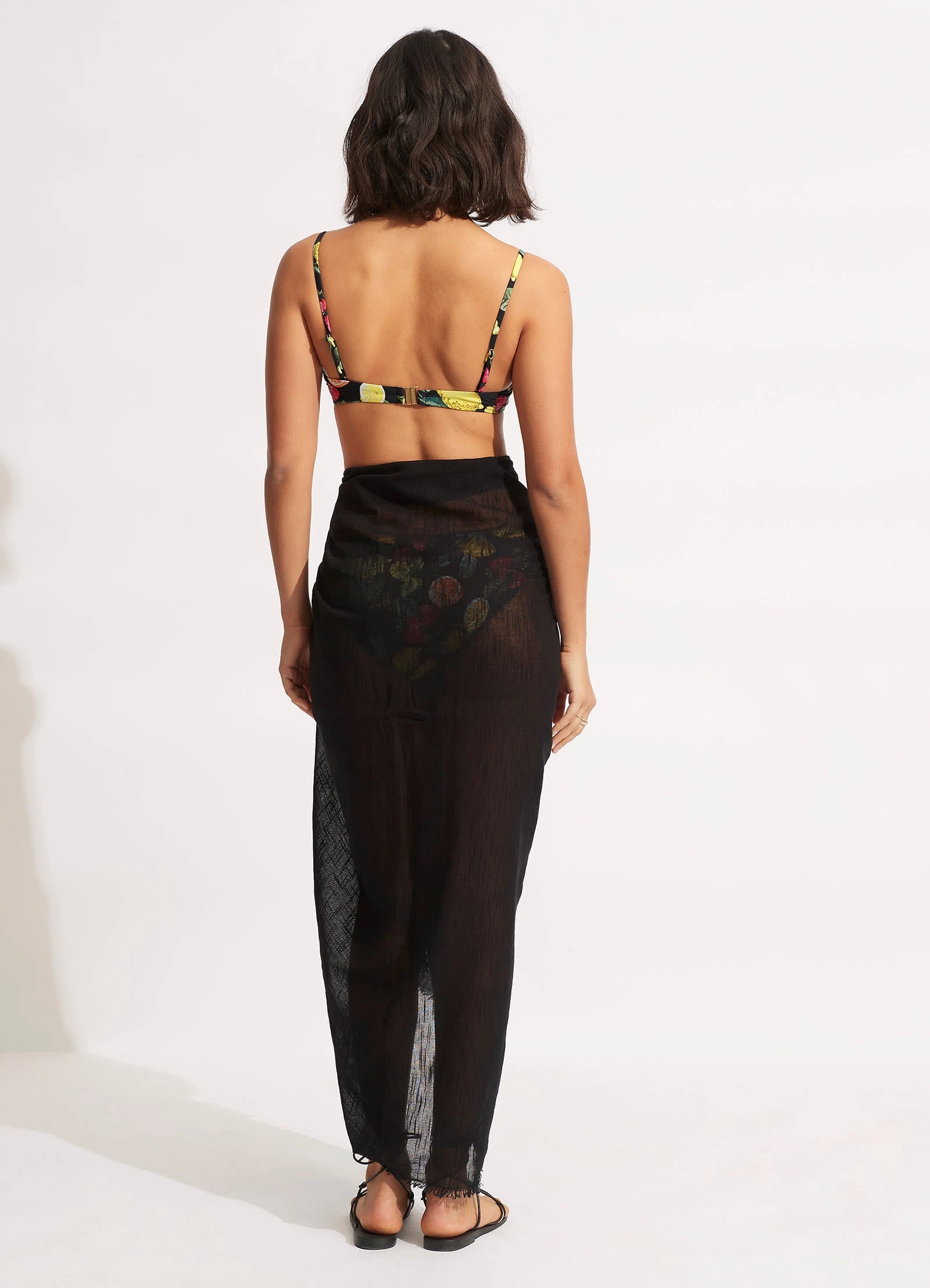 Seafolly Ladies Textured Cotton Beach Wrap - Black 8 Seafolly Ladies Textured Cotton Beach Wrap - Black - Image 6