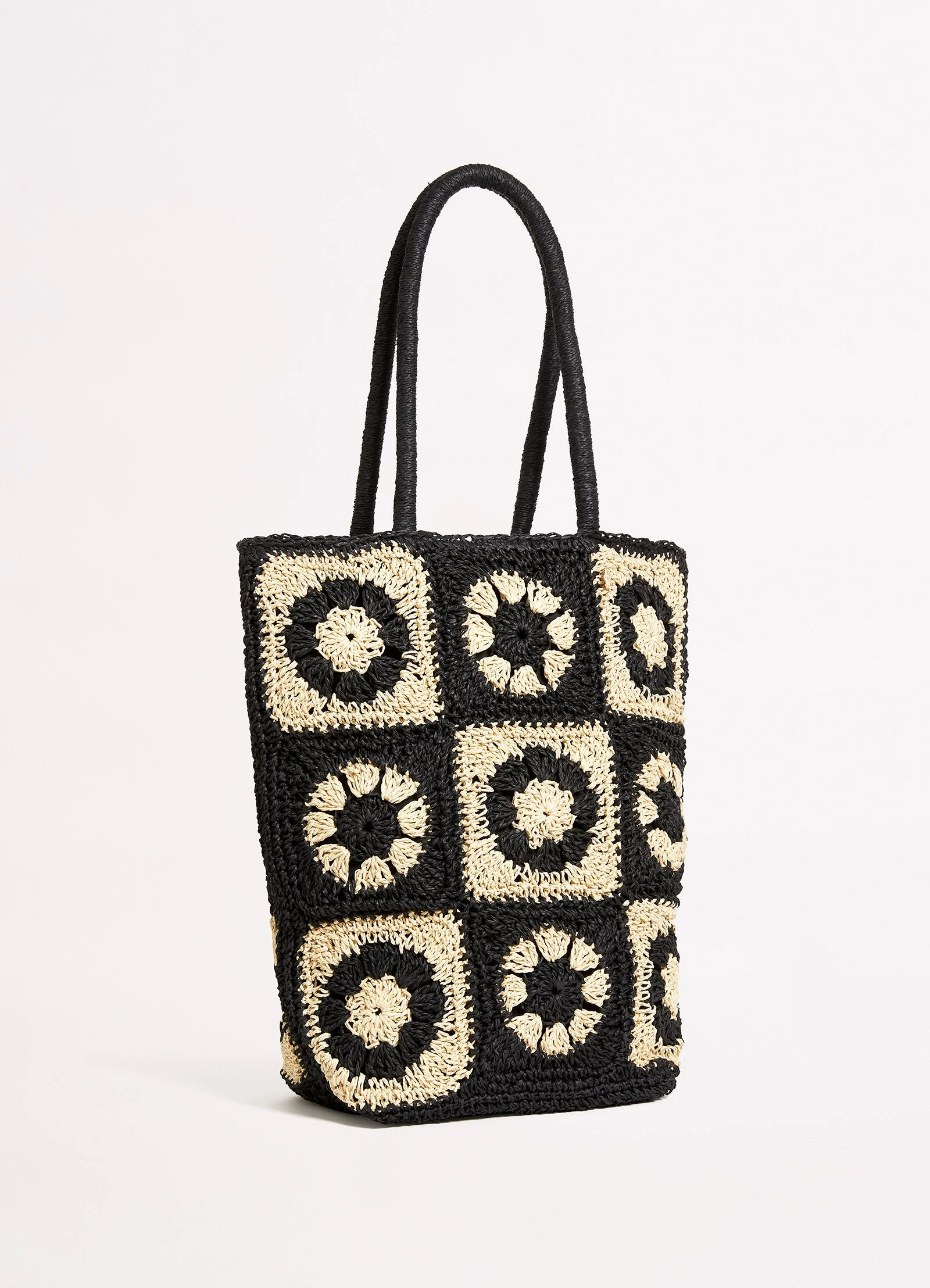 Seafolly Ladies Crochet Tote - Black/Natural 4 Seafolly Ladies Crochet Tote - Black/Natural - Image 2