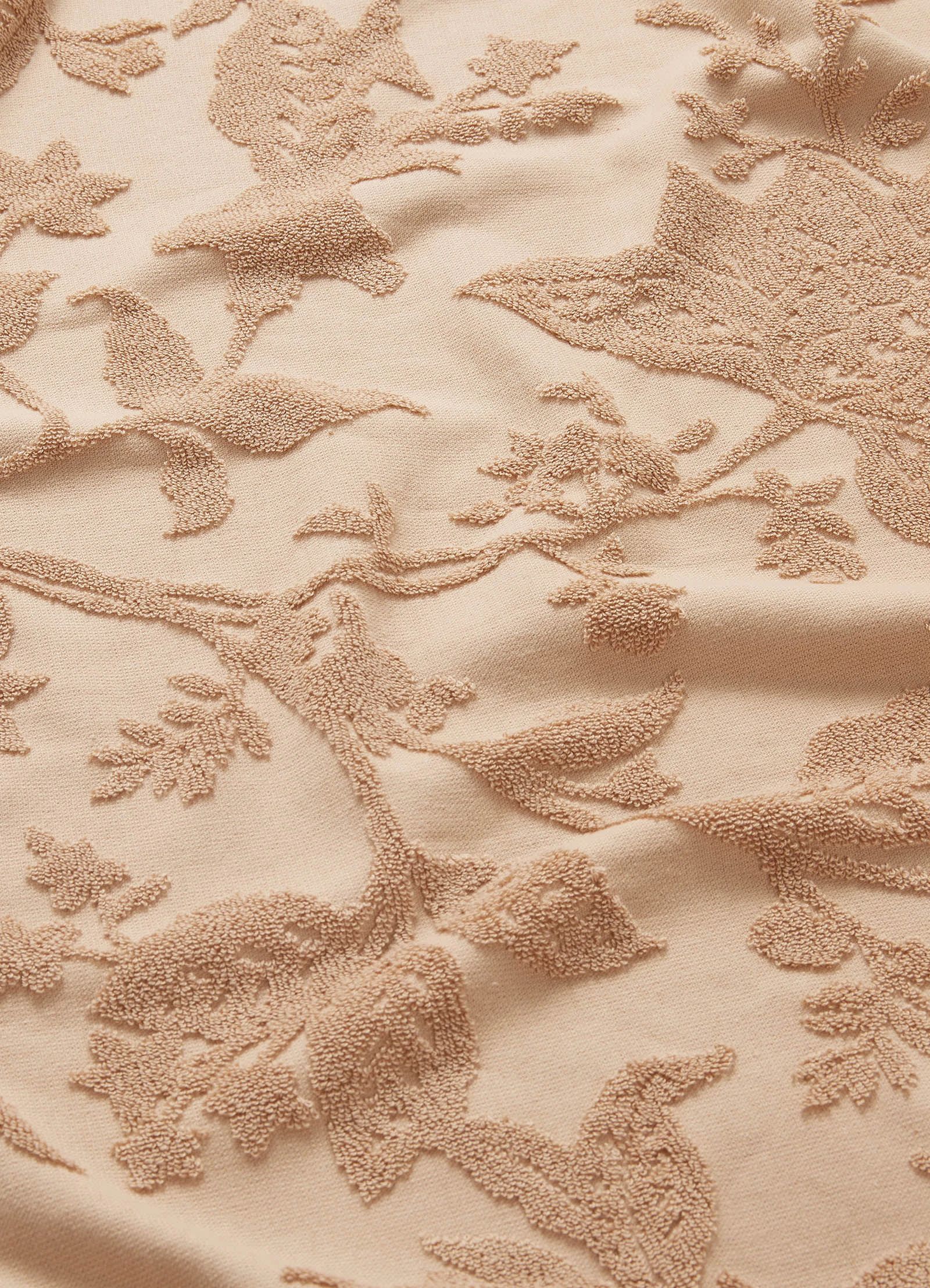 Seafolly Ladies Silk Road Jacquard Beach Towel - Camel 6 Seafolly Ladies Silk Road Jacquard Beach Towel - Camel - Image 4